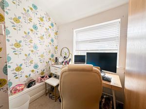 Photo 19- click for photo gallery